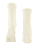 FALKESoftmerinoSO47488_8761wineberry_3