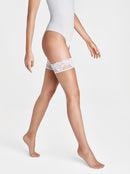 Nude8LaceStay-Up20207_Caramel_White_5