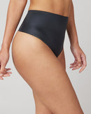 ShapingSatin-Thong40063R_VeryBlack_5