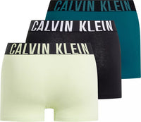 Trunk3P000NB3608A_ZD9Turbulence_White_IrisBliss_2