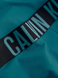 Trunk3P000NB3608A_ZD9Turbulence_White_IrisBliss_2