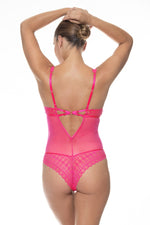 body1330000_874redcarpet_3