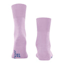 Paar Falke Run Sock 16605 sportsokken voor dames en heren in roestbruin, met geribde boorden en blauwe logodetails. - Jambelles