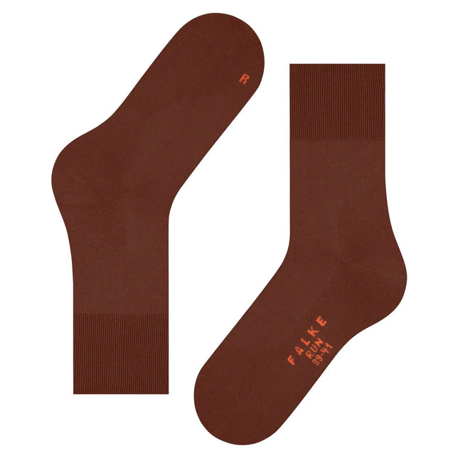 Falke Run Sock 16605 dames- en herensportsokken in bruin, met geribde boorden en oranje logo op de voet. - Jambelles