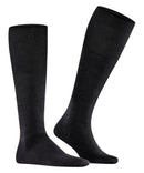 AirportKnee-high15435_3180asphaltmel_4