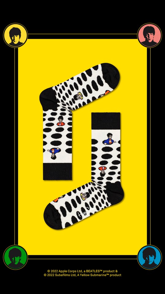BeatlesCrosswalkSockBEA01_Dots_2