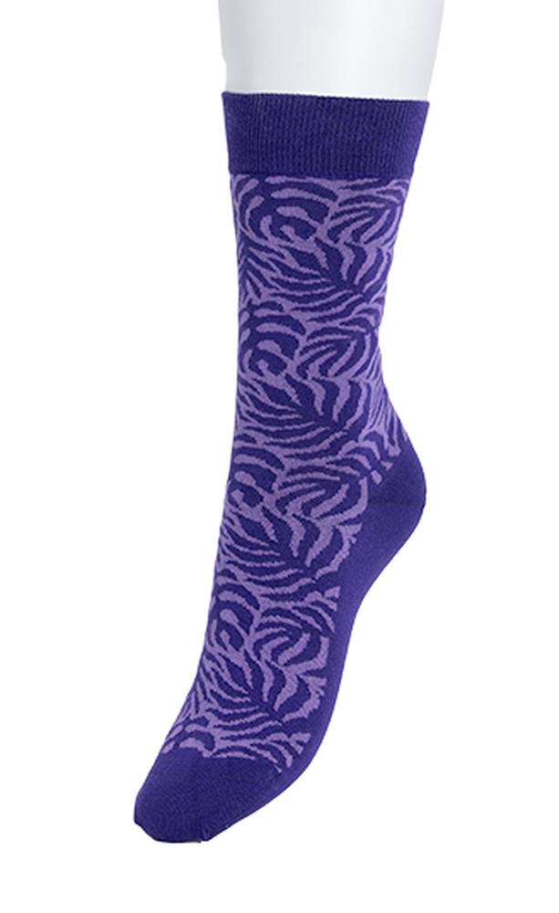 BotanicalLeafSockBP241103_IndigoPurpIndigoPurple_1