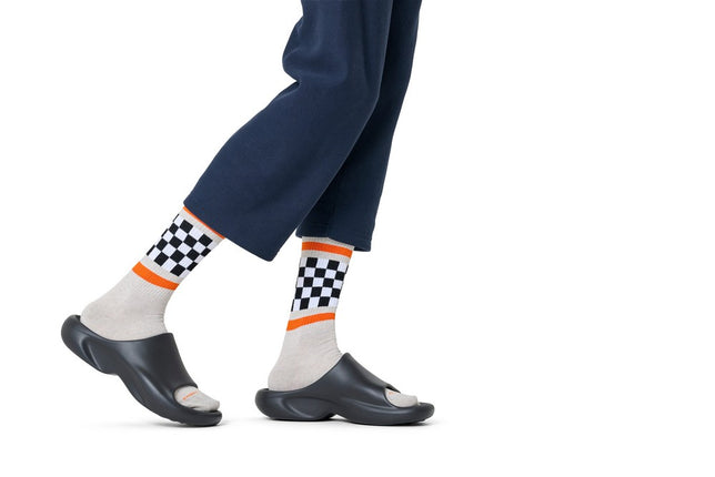 CheckedStripeSneakerSockP003229_9700Grey_2