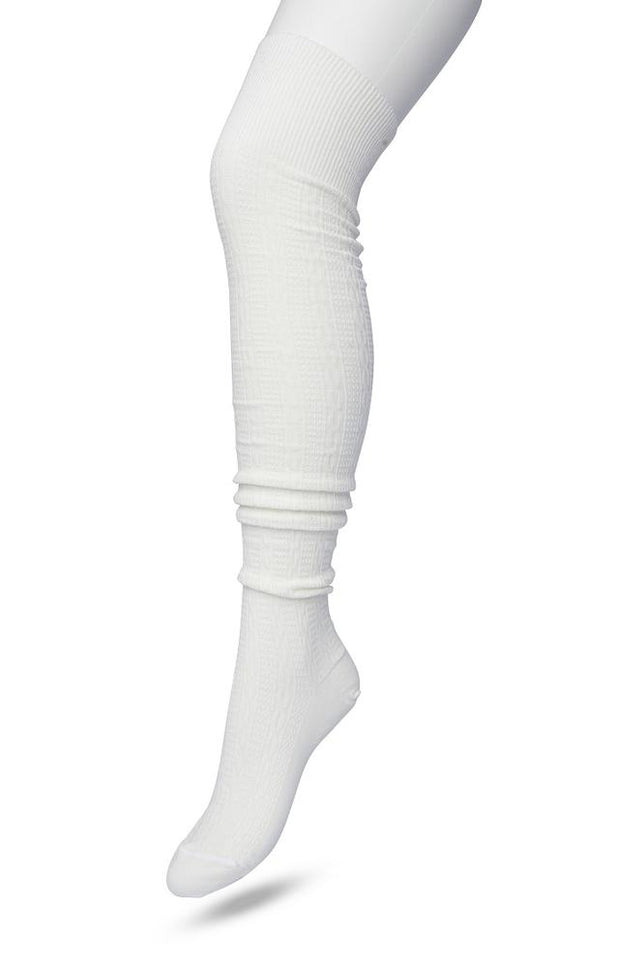 ClassicCableOverKneeSockP53498_OffWhiteOffWhite_1