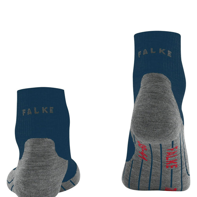 FALKETK5Short16461_6598bluepond_3