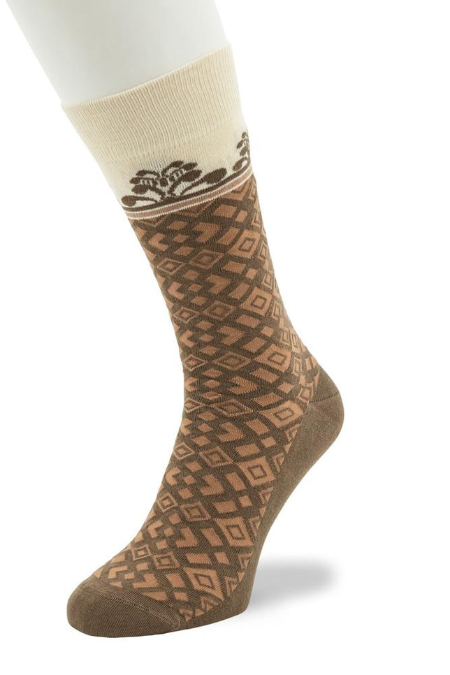 GeometricBorderSockBP232106_NougatNougat_1