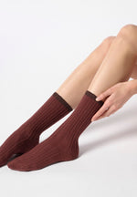 Jasmine Kniekous VOBFAF10K0