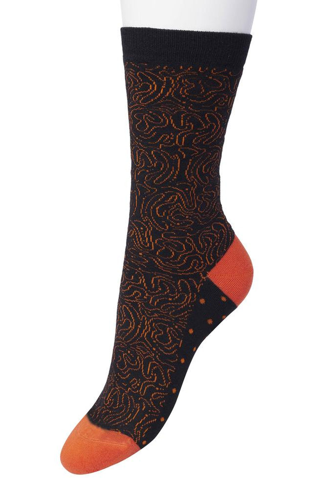 LabyrinthSockBP211106_PoincianaPoinciana_1