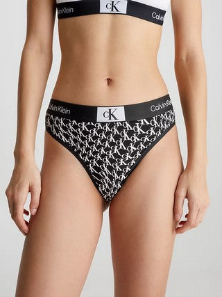 ModernThongCK96000QF7221E_WarpedLogo_Black_1