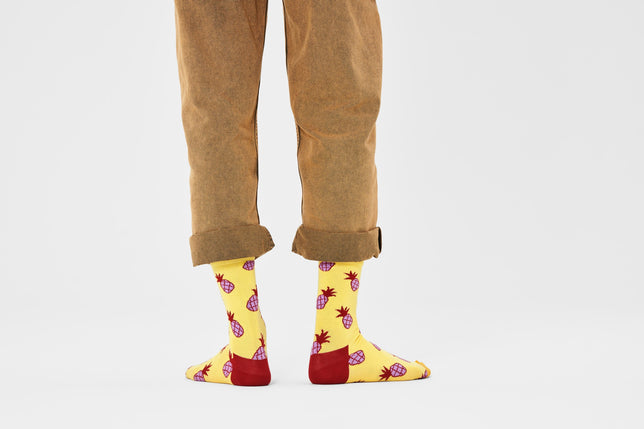 PineappleSockPNA01_Yellow_2