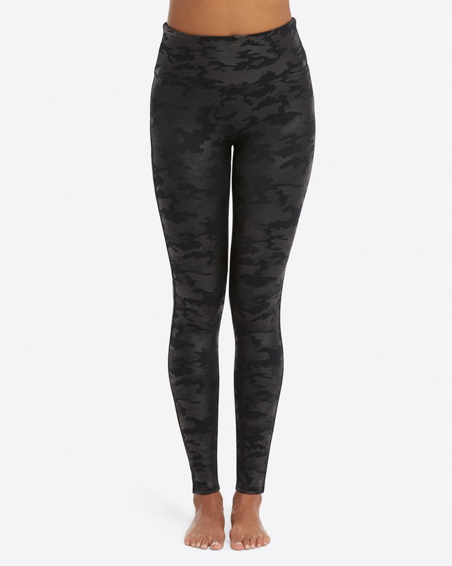 SPANXFauxLeatherCamoLeggingsSPX20185R_BlackCamouflage_3