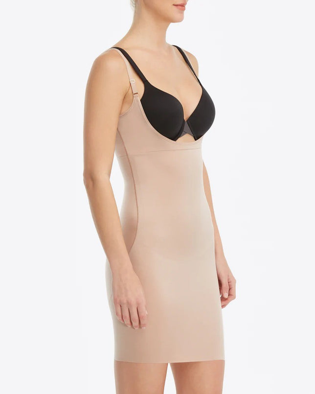 SPANXSmartGripOpenBustReversibleFullSlSPX10178R_Foundation_3