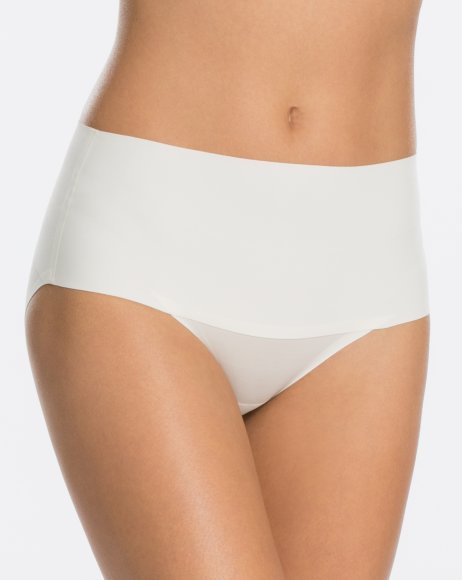 SPANXbriefSPXSP0215_Powder_1