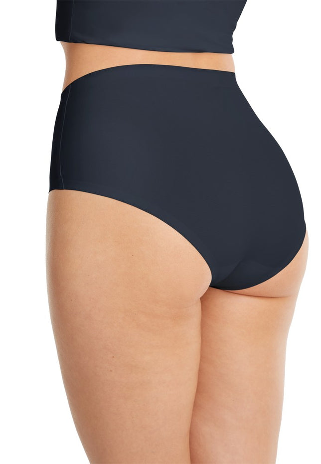 Secretshighlegbrief31942_2140darknavy_3