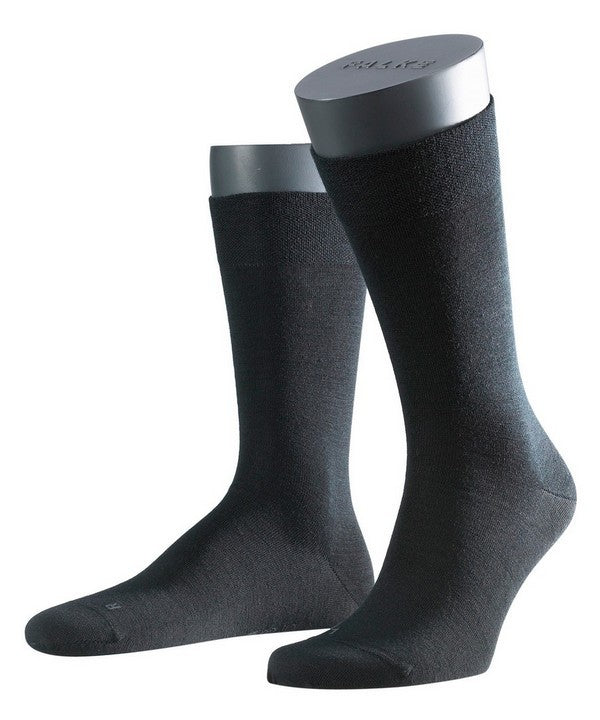 SensitiveBerlin14416_Black_1