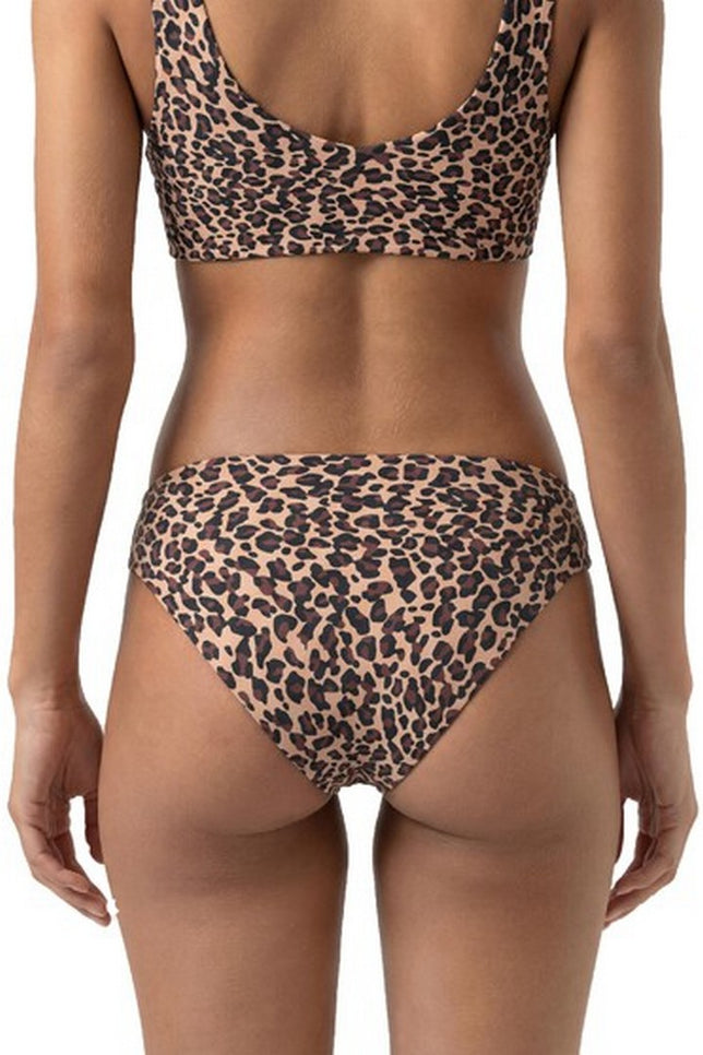 Slip1120127_376creamtan_2