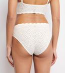 SloggiZEROFeelBlissHighLeg10219695_00GZSilkWhite_5