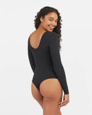SuitYourself-BodysuitScoopNeck20329R_ClassicBlack_4