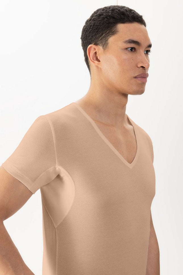T-shirt2110013_111LightSkin_3