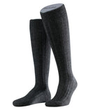 TeppichimSchuhKniekous15410_Herb_1