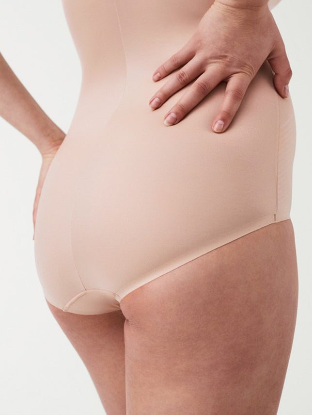 Thinstincts20-TankPantyBodysu10348R_ChampagneBeige_4