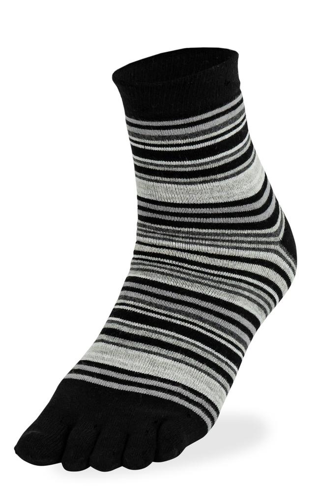 ToeSockFunkyStripesBP231002_BlackBlack_1