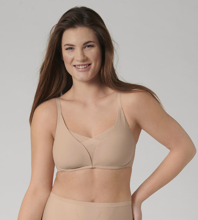 TriumphShapeSmartP10209594_00EPNEUTRALBEIGE_1