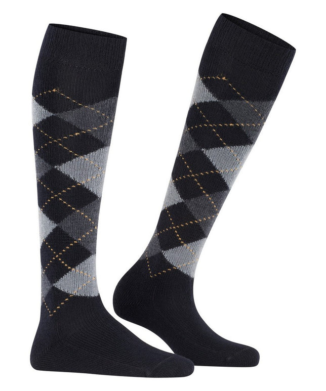 WhitbyKH22319_3000black_5