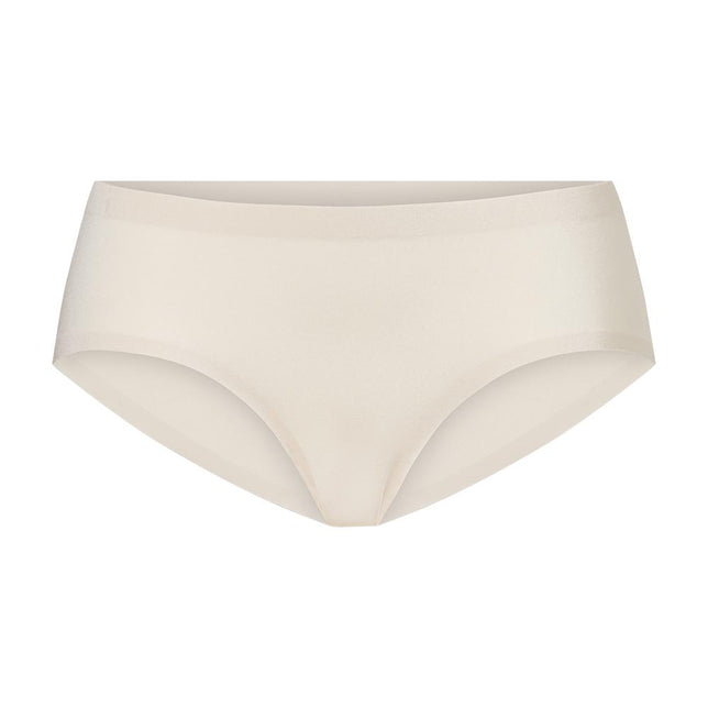 WomenSecretsHipster30175_6235shinyalmond_1