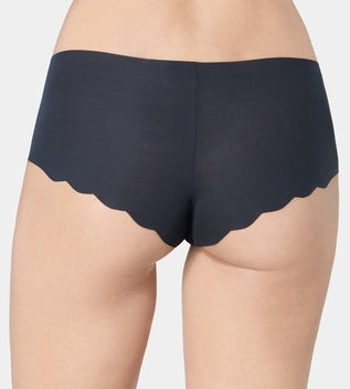 ZEROModalShort10184932_Black_2