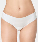 ZeroMicrofibreHipstring10184931_00GZSilkWhite_2