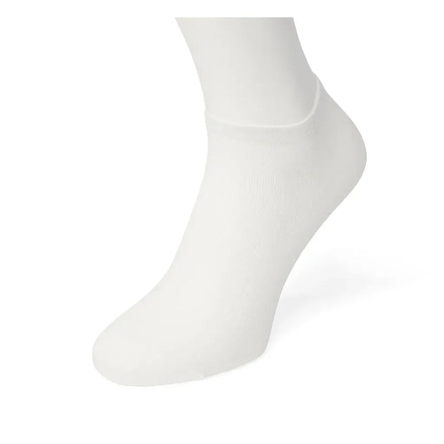 Witte Bonnie Doon dames sneakersok Cotton Short Sock BD811001, effen en laag uitgesneden met smalle boord. - Jambelles
