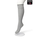 Bonnie Doon dameskniekous Classic Cable Knee High in blauw met kabelpatroon en brede geribde boord. - Jambelles