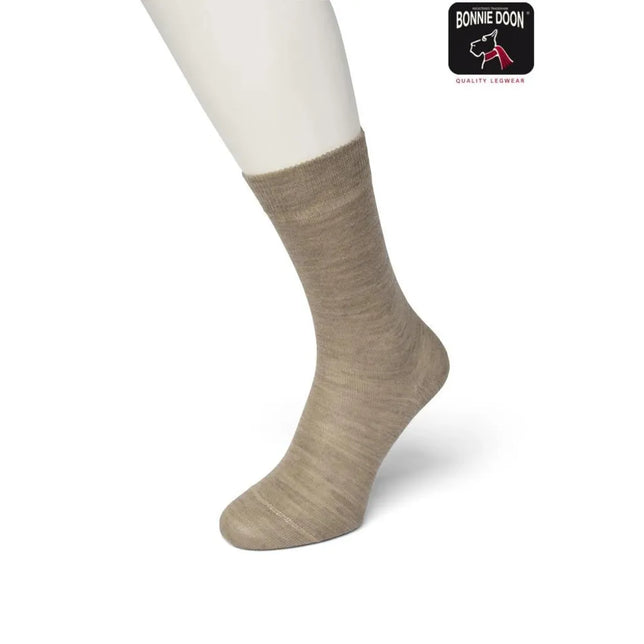 Bonnie Doon damessok BD631402 van wol en katoen in beige mêlee, effen met geribde boord. - Jambelles