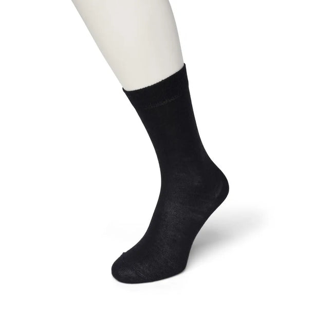 Zwarte Bonnie Doon damessok Wool/Cotton BD631402 met effen ontwerp en geribde boord op een paspopvoet. - Jambelles