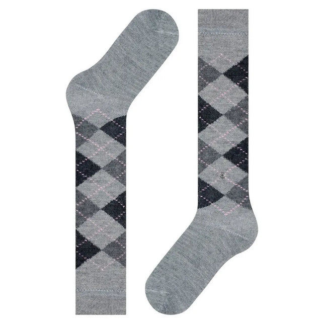 Grijze Burlington dameskniekousen Whitby KH 22319 met donker argylepatroon en lichtroze stippellijnen - Jambelles