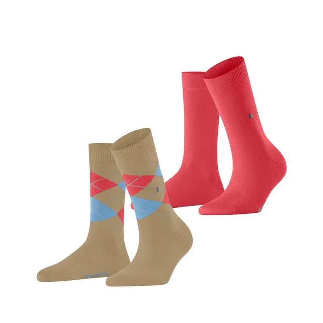 Burlington E.day Mix dames sokken 2-pack met effen koraalroze paar en beige paar met blauw-roze ruitpatroon. - Jambelles