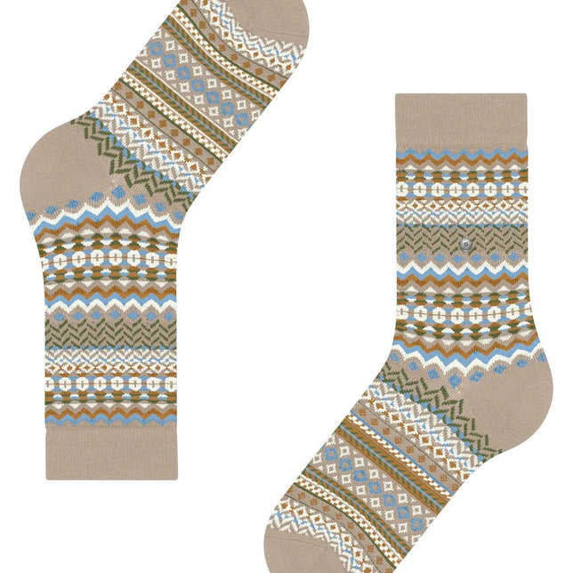 Burlington dames sokken Fair Isle Sock 27210 in beige met blauw, wit, bruin en groen geometrisch dessin. - Jambelles