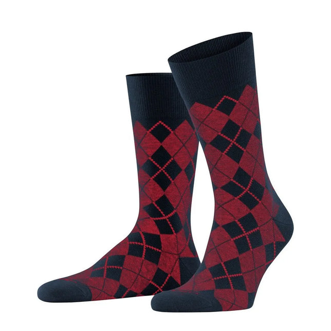 Burlington Carrington SO 21061 herensokken in donkerblauw en rood met klassiek argyle-ruitpatroon - Jambelles