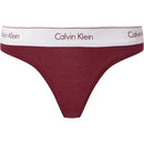 Bordeauxrode Calvin Klein damesstring 000QF6136E met witte elastische tailleband en bordeauxrood logo. - Jambelles
