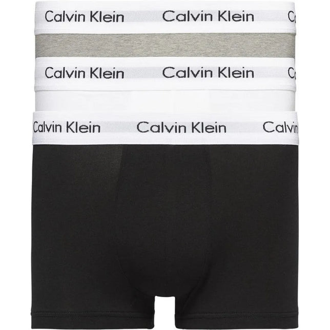 Calvin Klein heren low-rise trunks 3-pack in grijs, wit en zwart met witte logotaillebanden - Jambelles