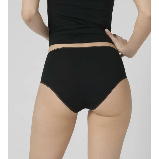 Zwarte dames midi-slip van sloggi GO, achteraanzicht met hoge taille en subtiele elastische boorden. - Jambelles