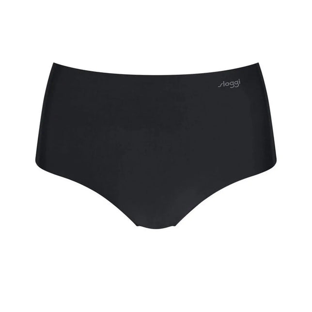 Zwarte sloggi ZERO Feel Maxi EX damesslip met hoge taille, gladde afwerking en klein grijs logo aan de voorkant. - Jambelles