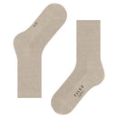 Paar beige FALKE Family SO 46490 damessokken met effen fijngebreid ontwerp en geribde boord. - Jambelles