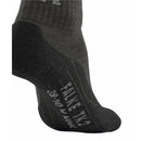 Donkergrijze FALKE TK2 Wool Short damessok 16328 met zwarte verstevigde hiel en teen en grijze merkdetails - Jambelles